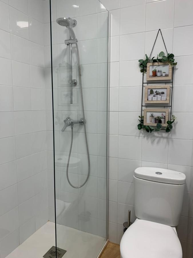 Apartamentos Santullano 1 Oviedo Esterno foto