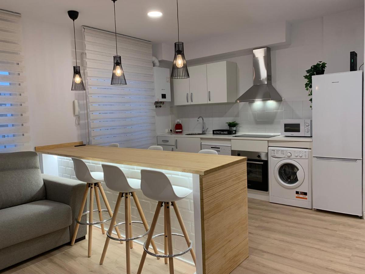 Apartamentos Santullano 1 Oviedo Esterno foto